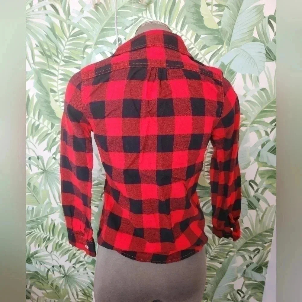 Girls Cat & Jack Red & Black Checkered Long Sleeve Collard Button Down Shirt - Picture 2 of 2